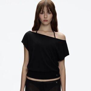 Tank Air NWT off shoulder knit top